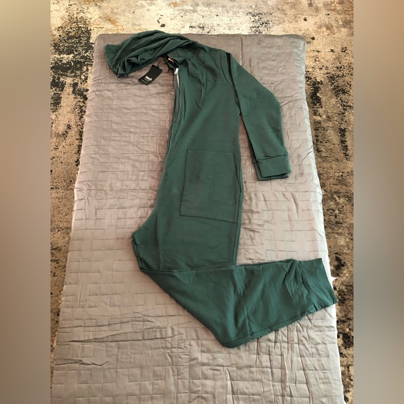 Smash and Tess x Jillian Harris “The Jilly Jogger” - Picture 5 of 5